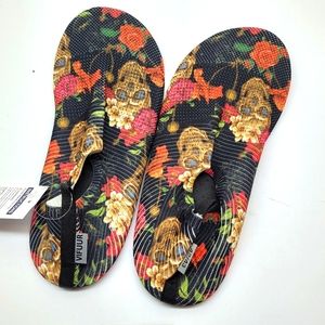 Women Men Water Shoes Quick Dry Aqua Socks Skull with Flowers Size (10-11)42/43